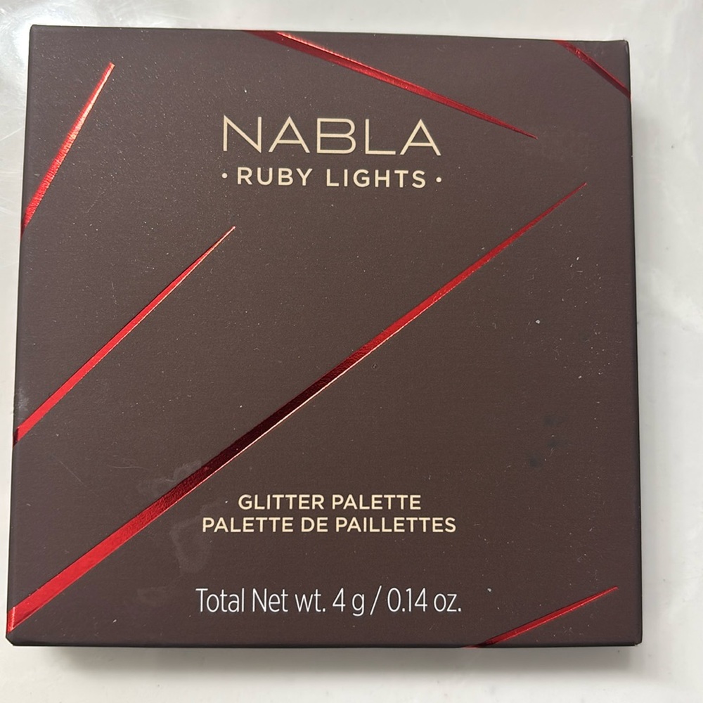 NEW NABLA ruby lights glitter palette